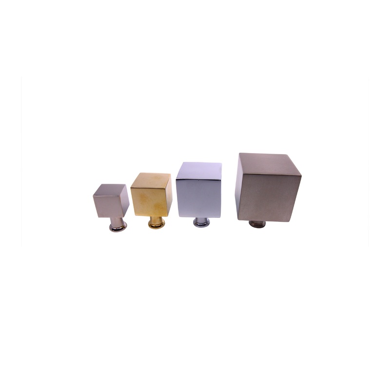 5104 – Cube Knobs