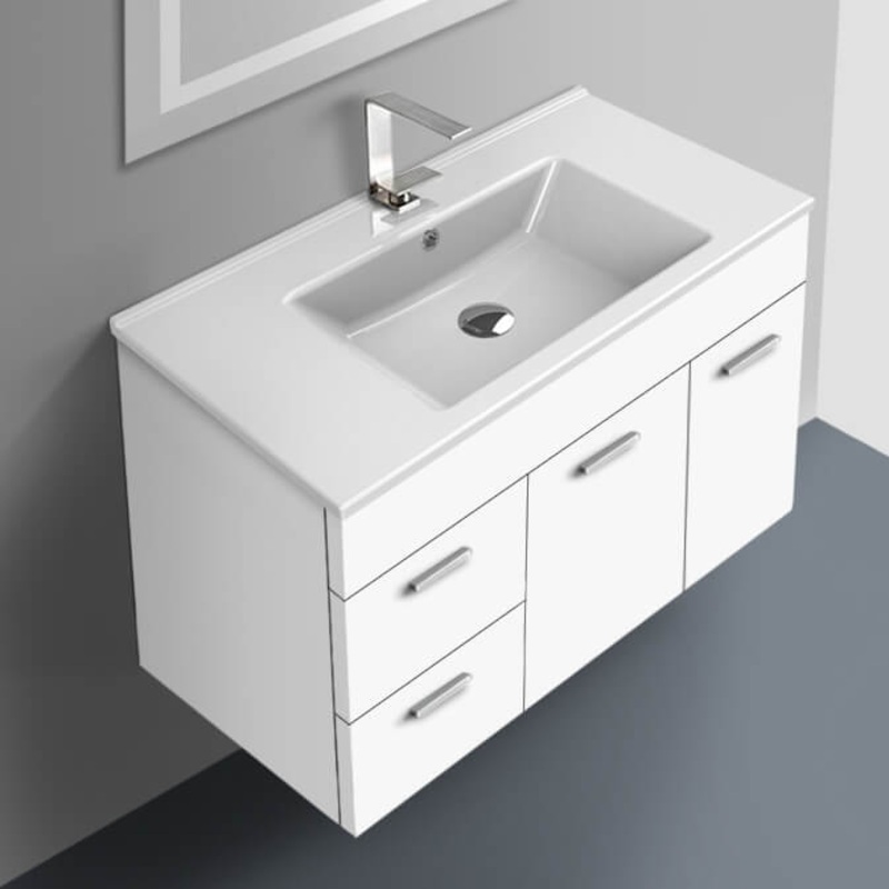 33 Inch Glossy White Bathroom Vanity Set